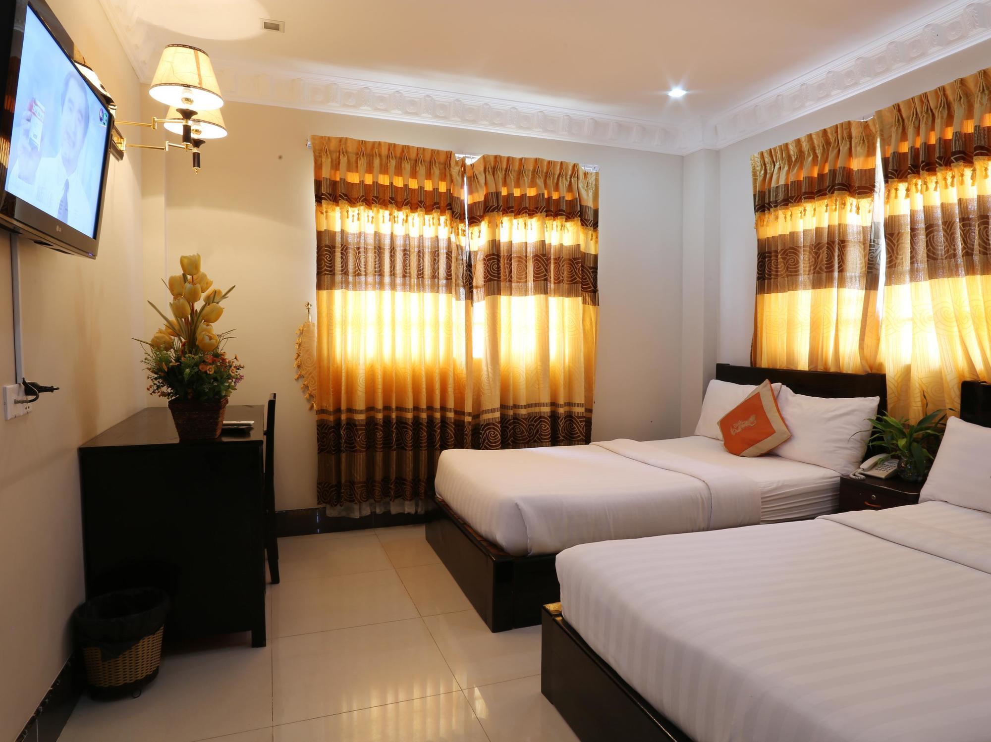 Number 9 Hotel Phnom Penh Exteriör bild